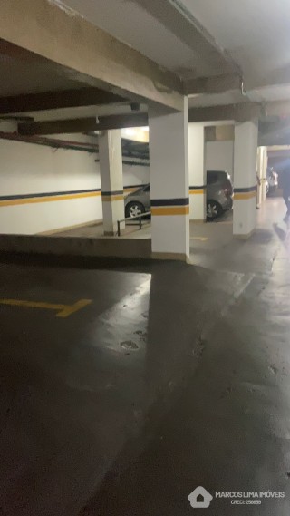 Avenida Durval Alves da Silveira, 100